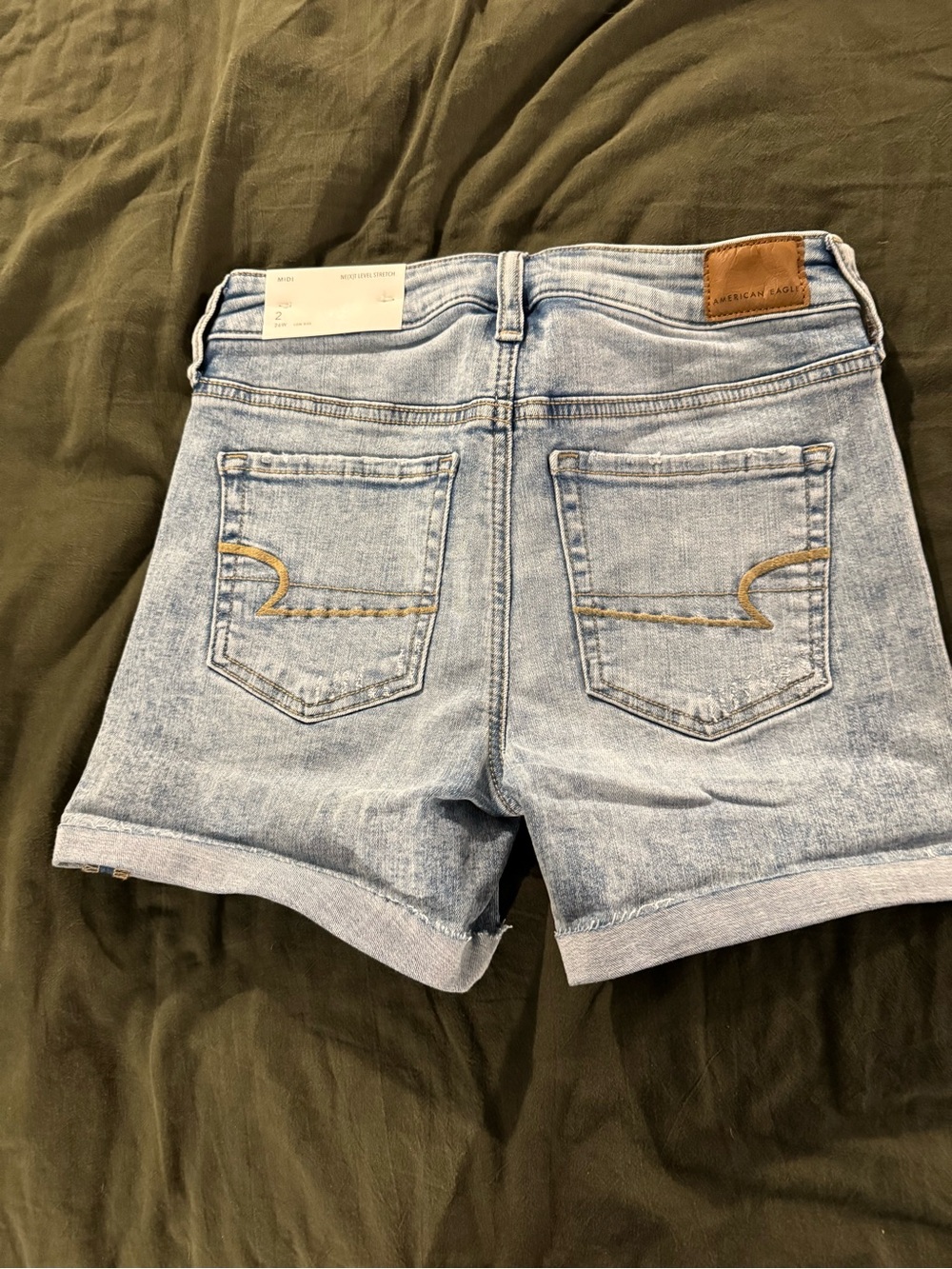 American Eagle Outfitters Light Wash Denim Shorts- Next Level Stretch